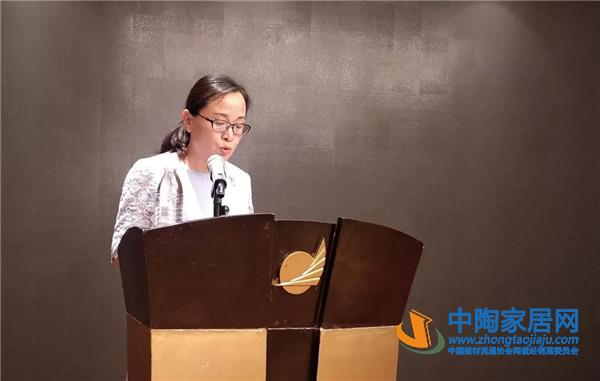 中国建筑材料流通协会领导干部会议新乡举行(图5) 中国建筑材料流通协会领导干部会议新乡举行(图5)