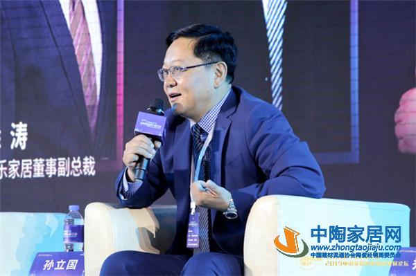 贾锋、谢岳荣、邓啟棠等大咖谈行业增长新引擎(图8) 贾锋、谢岳荣、邓啟棠等大咖谈行业增长新引擎(图8)