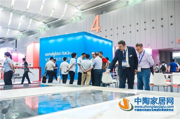 从2019佛山陶瓷装备材料展看行业发展趋势(图35) 从2019佛山陶瓷装备材料展看行业发展趋势(图35)