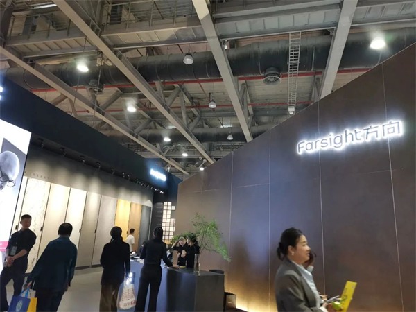 40余家瓷砖/岩板品牌参展广州设计周,奢石类岩板盛行(图6) 40余家瓷砖/岩板品牌参展广州设计周,奢石类岩板盛行(图6)