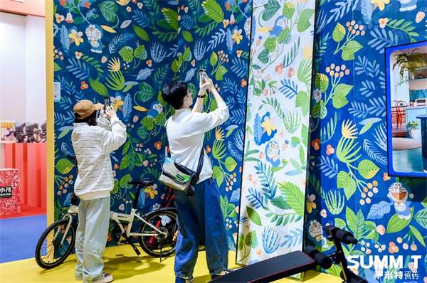 40余家瓷砖/岩板品牌参展广州设计周,奢石类岩板盛行(图22) 40余家瓷砖/岩板品牌参展广州设计周,奢石类岩板盛行(图22)