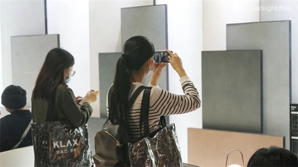 40余家瓷砖/岩板品牌参展广州设计周,奢石类岩板盛行(图28) 40余家瓷砖/岩板品牌参展广州设计周,奢石类岩板盛行(图28)