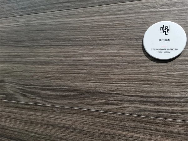 40余家瓷砖/岩板品牌参展广州设计周,奢石类岩板盛行(图38) 40余家瓷砖/岩板品牌参展广州设计周,奢石类岩板盛行(图38)