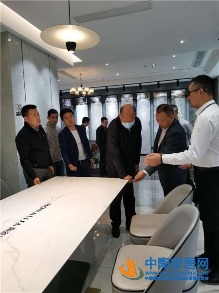 齐齐哈尔副市长一行考察蒙娜丽莎、兴辉、冠军(图4) 齐齐哈尔副市长一行考察蒙娜丽莎、兴辉、冠军(图4)