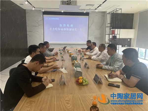 齐齐哈尔副市长一行考察蒙娜丽莎、兴辉、冠军(图9) 齐齐哈尔副市长一行考察蒙娜丽莎、兴辉、冠军(图9)