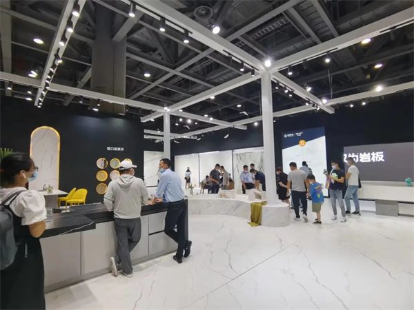 停产、裁员背景下，陶瓷行业有哪些模式变化？