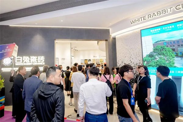 超800家品牌参展，第40届佛山陶博会开幕！(图12)