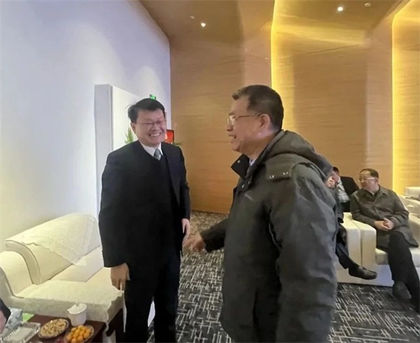 秦占学应邀出席安义铝型材及门窗博览会(图17)