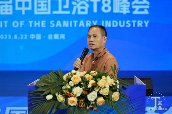 黄洽明.jpg