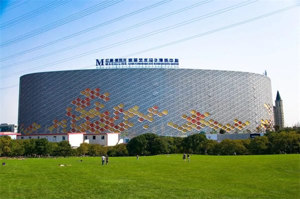 “家居Mall王”车建新的落幕，从董事长到CEO