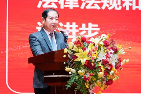 陶业简报:居然智家上半年数字平台营收已超线下卖场,东鹏、新明珠(图3) 新明珠.jpg