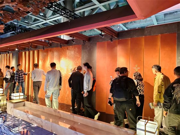 马可波罗、冠珠、萨米特...近40家瓷砖/岩板品牌参展2024广州设计周(图14)