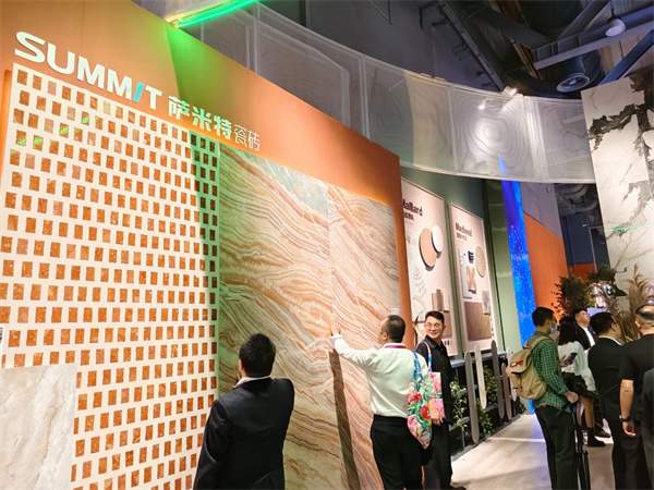 马可波罗、冠珠、萨米特...近40家瓷砖/岩板品牌参展2024广州设计周(图27)