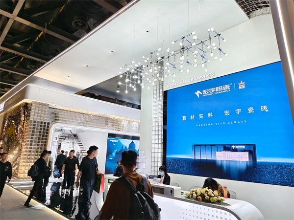 马可波罗、冠珠、萨米特...近40家瓷砖/岩板品牌参展2024广州设计周(图51)