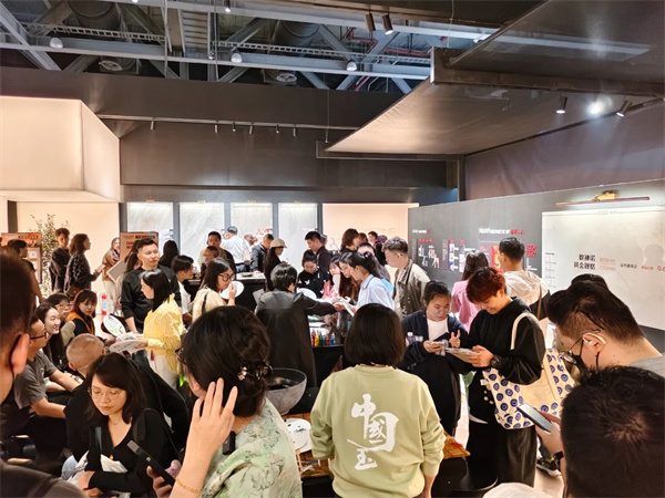 马可波罗、冠珠、萨米特...近40家瓷砖/岩板品牌参展2024广州设计周(图58)