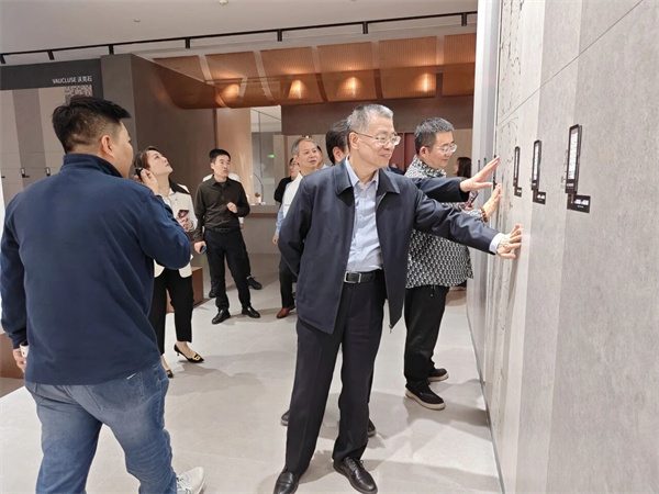 中国建筑材料流通协会采购考察团走进新锦成集团(图3)