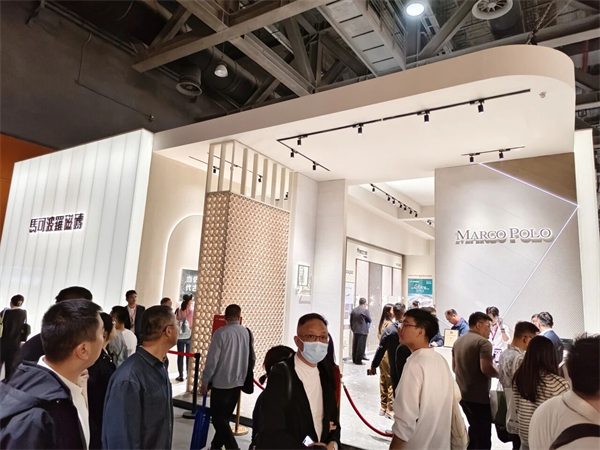 参展瓷砖品牌大幅减少!2025广州设计周开幕(图9) 参展瓷砖品牌大幅减少!2025广州设计周开幕(图9)