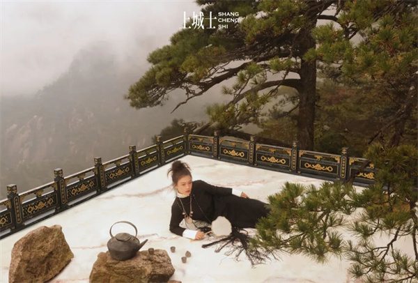 陶业简报:东鹏、新明珠等获评2025佛山陶瓷科技创新标杆企业(图6) 冠珠.jpg