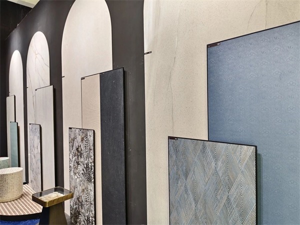 参展瓷砖品牌大幅减少!2025广州设计周开幕(图107) 参展瓷砖品牌大幅减少!2025广州设计周开幕(图107)