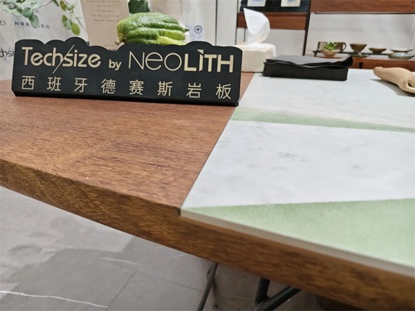 参展瓷砖品牌大幅减少!2025广州设计周开幕(图124) 参展瓷砖品牌大幅减少!2025广州设计周开幕(图124)