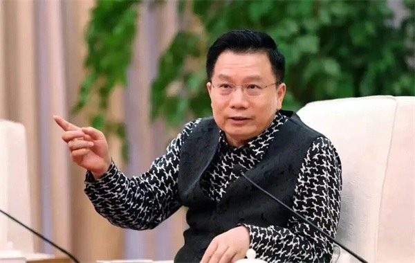 红星美凯龙高层再调整:车建兴调任非执行董事,朱家桂出任副总经理(图1) 微信图片_20251016135623.jpg