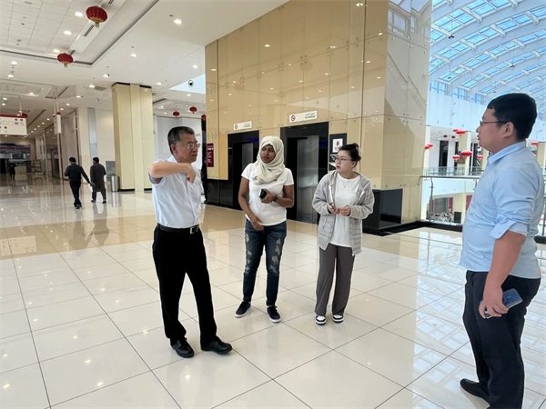 秦占学会长赴中东进行中国建材家居海外仓选址(图19)