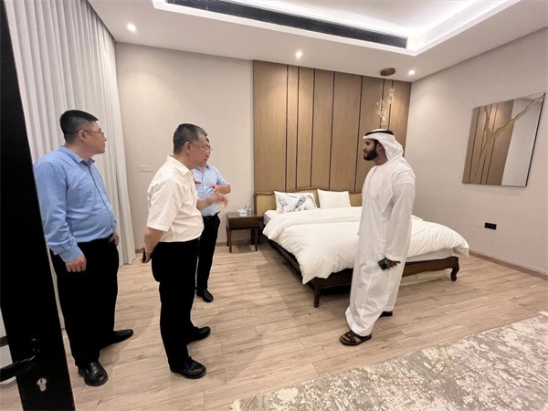 秦占学会长赴中东进行中国建材家居海外仓选址(图40)