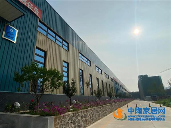 河北领标科技第二条3mm纤薄岩板生产线点火(图6) 河北领标科技第二条3mm纤薄岩板生产线点火(图6)