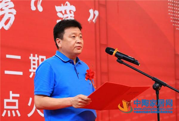 河北领标科技第二条3mm纤薄岩板生产线点火(图3) 河北领标科技第二条3mm纤薄岩板生产线点火(图3)