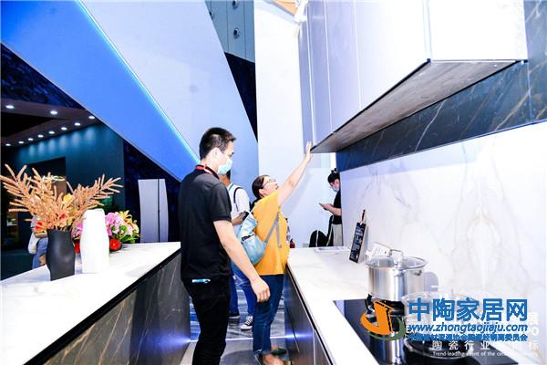 400+参展企业！2021佛山潭洲陶瓷展今日开幕(图11)